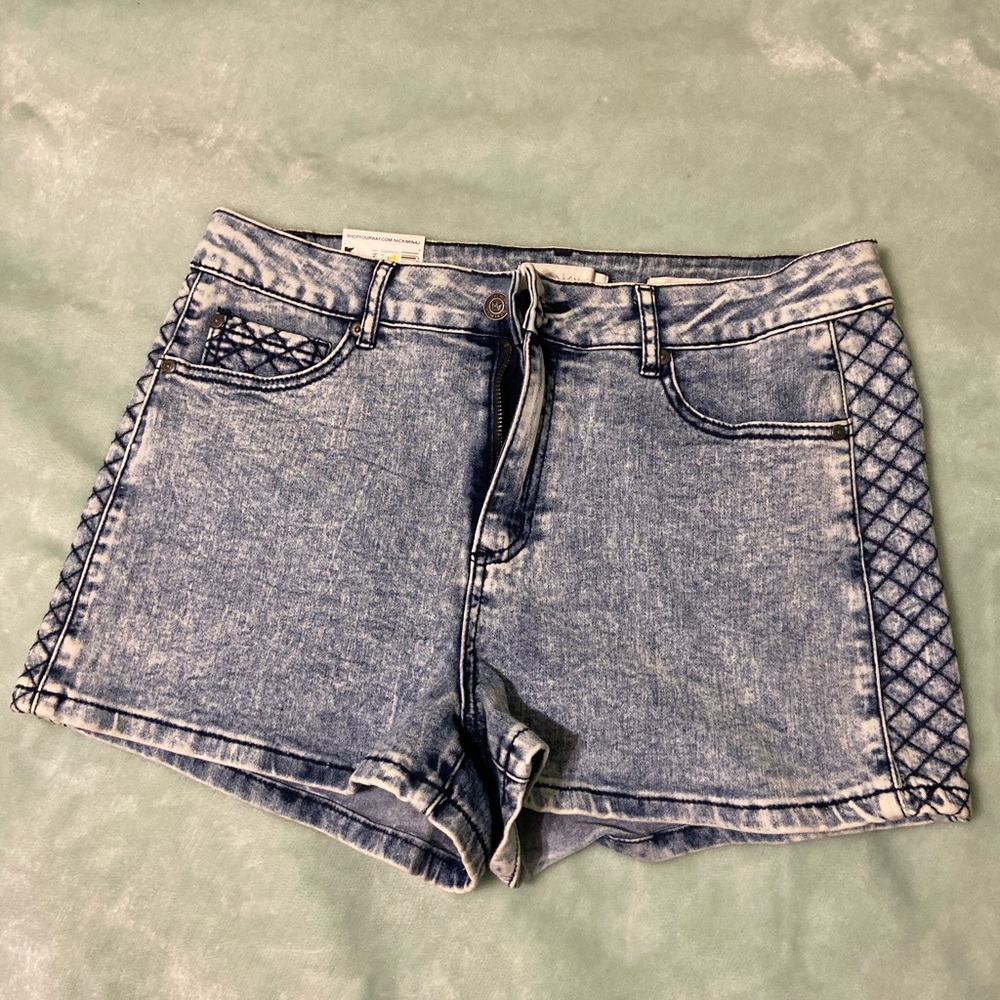 NWT Nicki Minaj Mid-Rise Shorts